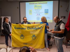 Consegna bandiera BikeSmile comune di Lonigo - 20 settembre 